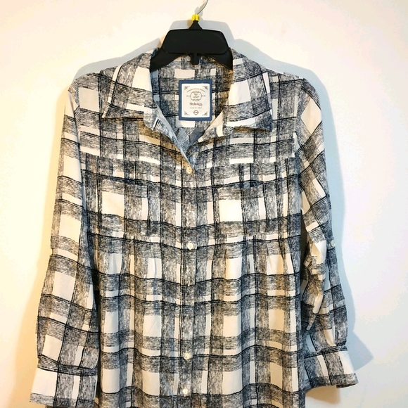 Style & Co - Picture 1 of 6